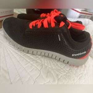 *READY TO SHIP* NanoWeb Reebok, Black, Pink, Grey Soles 7.5W